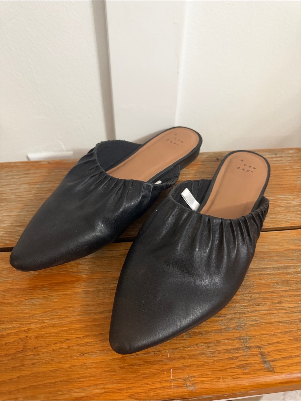 A New Day Elle Ruched Pointed Toe Mule Size 10
